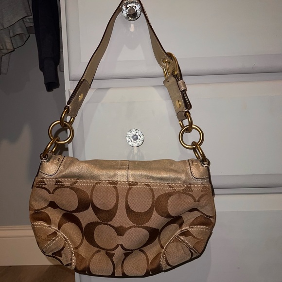 Coach purse - Picture 5 of 6
